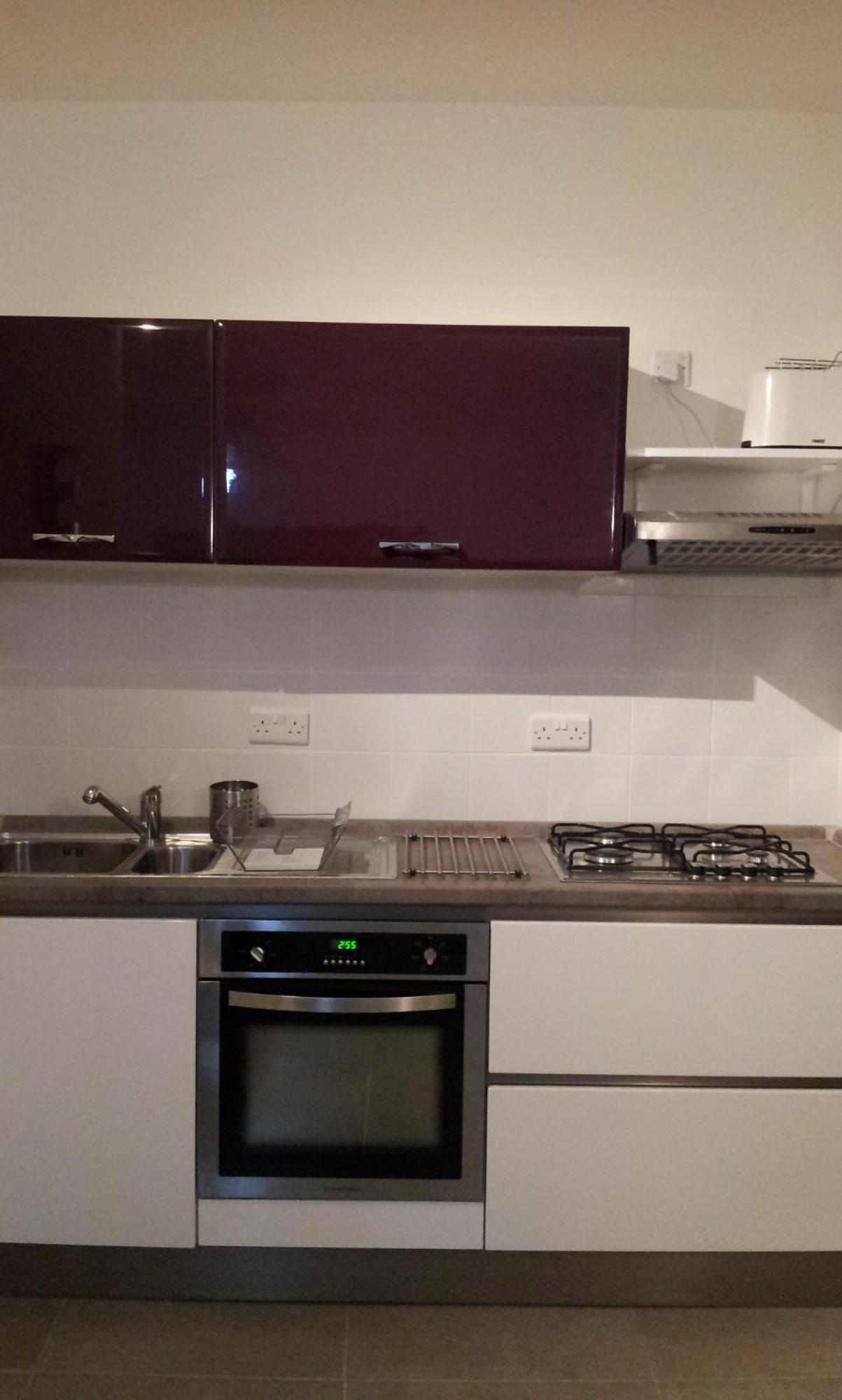 Pinewood Apartment Saint Julian's ภายนอก รูปภาพ