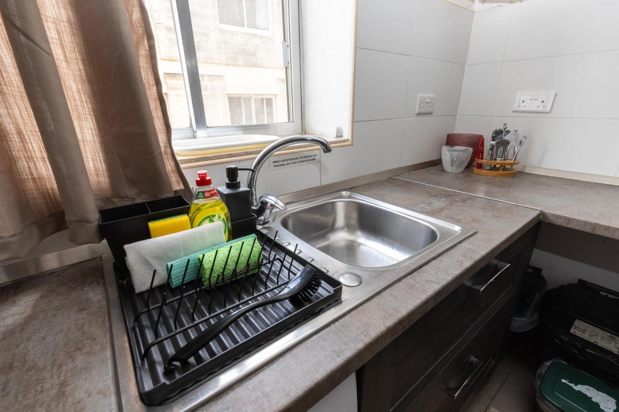 Pinewood Apartment Saint Julian's ภายนอก รูปภาพ